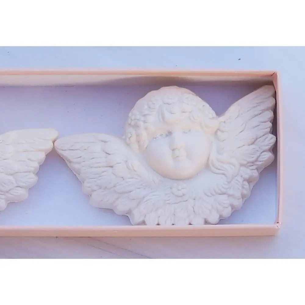 Vintage Saks Fifth Avenue Cherub Soap Gift Set NIB White Gardenia Angelcore NOS